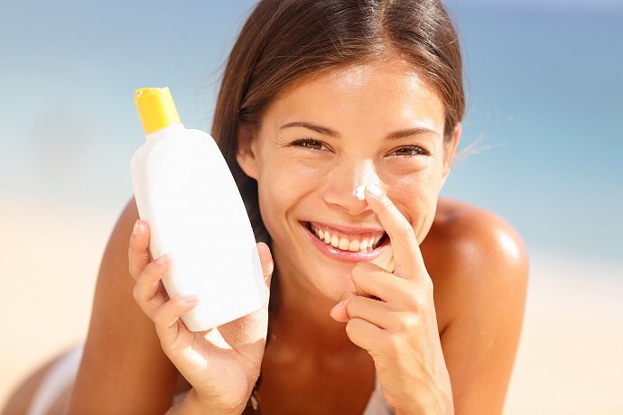 Гид по защите от солнца: как выбрать крем с SPF