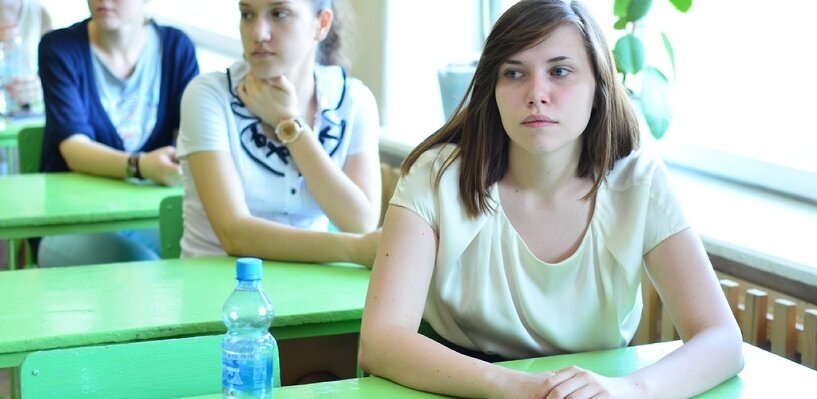  Фото: Vologda-portal.ruОколо 700 одиннадцатиклассников из всех школ области сдавали сегодня экзамены по географии и информатике.