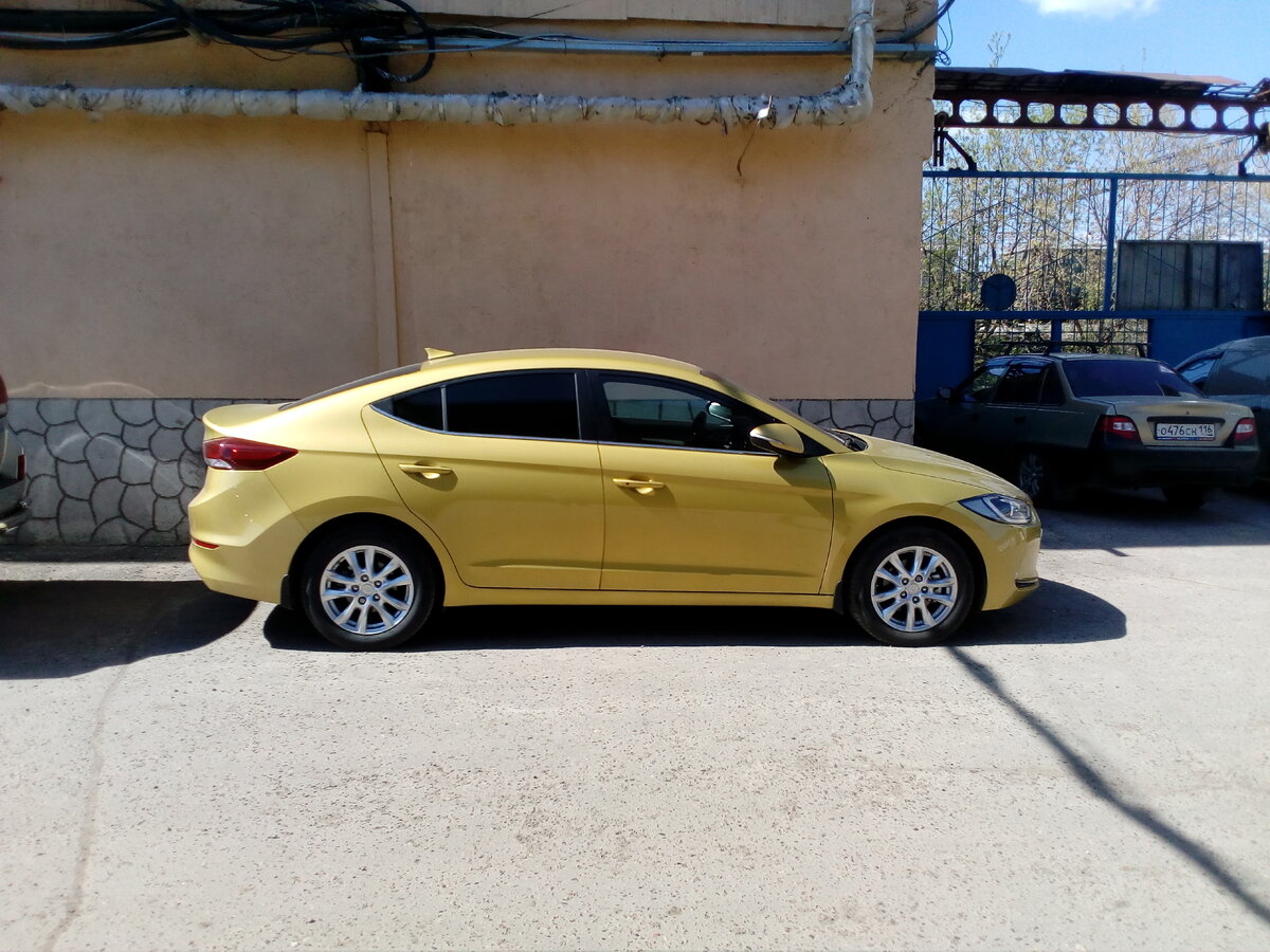 Элантра входит в пятёрку самых продаваемых авто С-класса в России за 2017 год