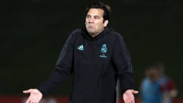 Фото: marca.com42-летний аргентинский тренер отметил, что не обращает на это внимание и полностью сосредоточен на следующем поединке мадридского клуба. Он выразил уверенность, что со временем все изменится и «Реал» вновь будет показывать, как хорошую игру, так и результат.
