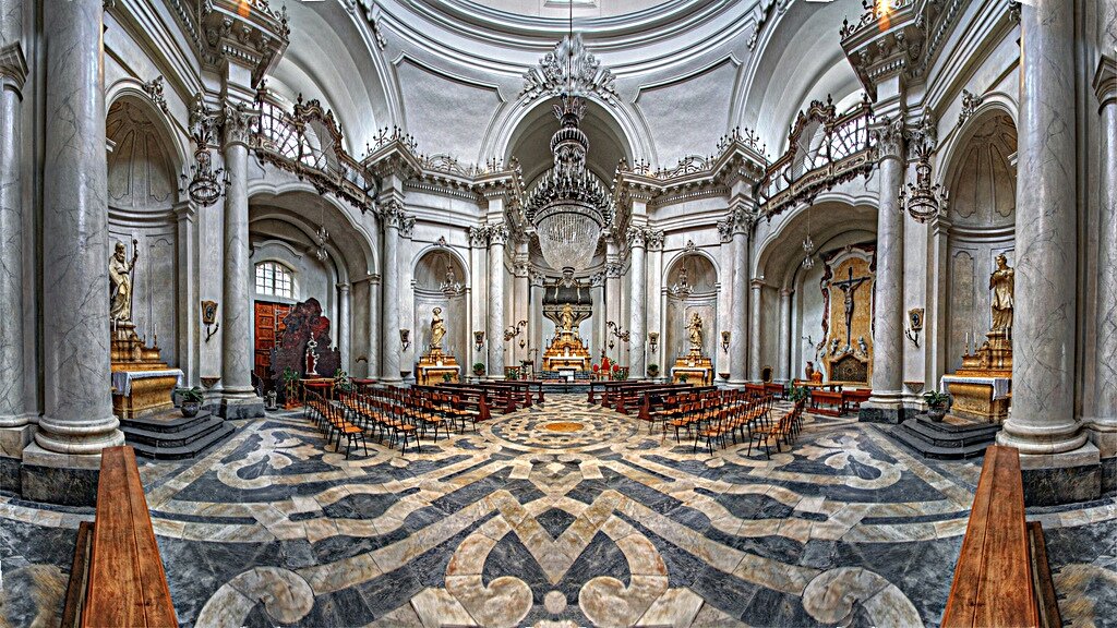 Кафедральный собор Св. Агаты, Италия.