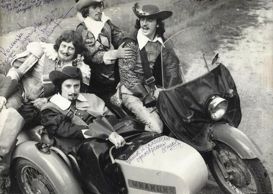 Source by Elena Shuvalova / pinterest.com