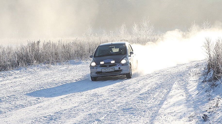 Honda Fit GD4 (4WD), 1.5 (110л.с.)