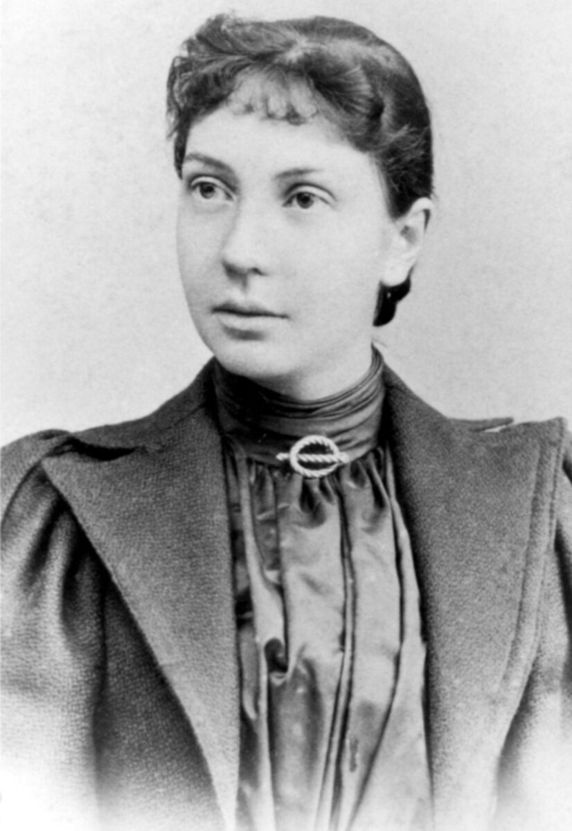 Клара в возрасте 20 лет