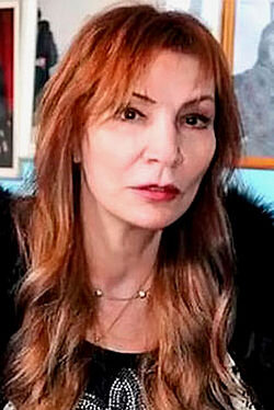 Джуна Давиташвили