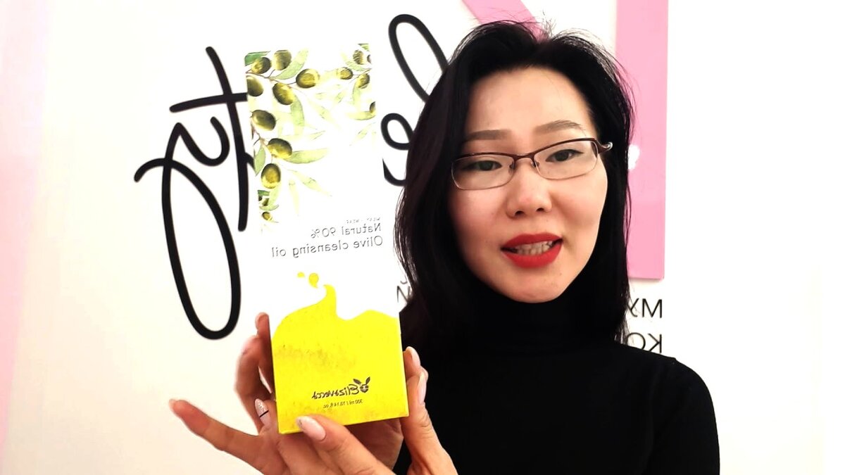 Гидрофильное масло от   Elizavecca  . Olive cleansing oil Natural 90 