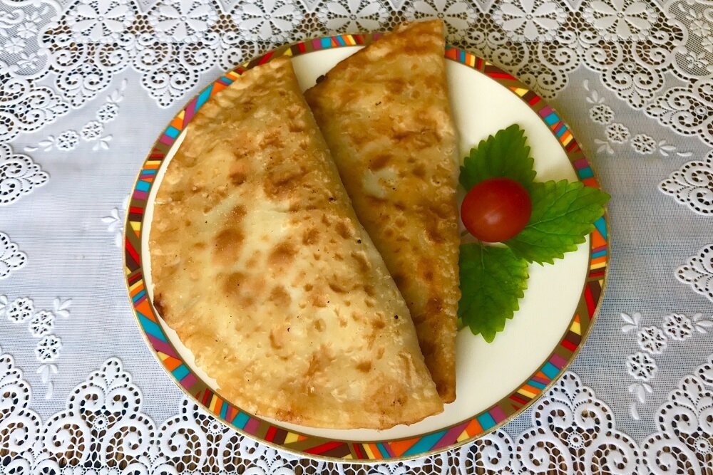 Чебуреки с мясом