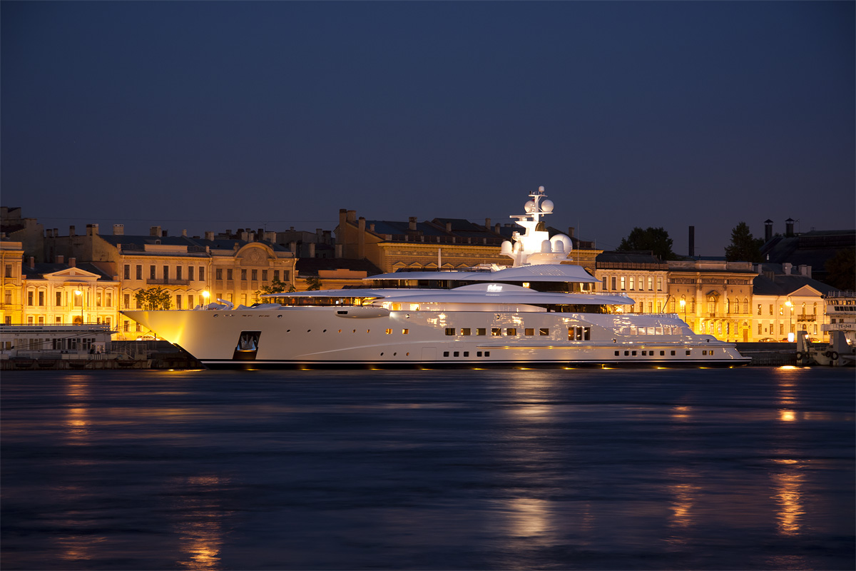 Яхта "Eclipse". Фото из открытого источника.