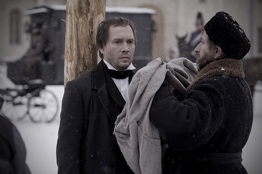 Кадр из сериала "Достоевский"