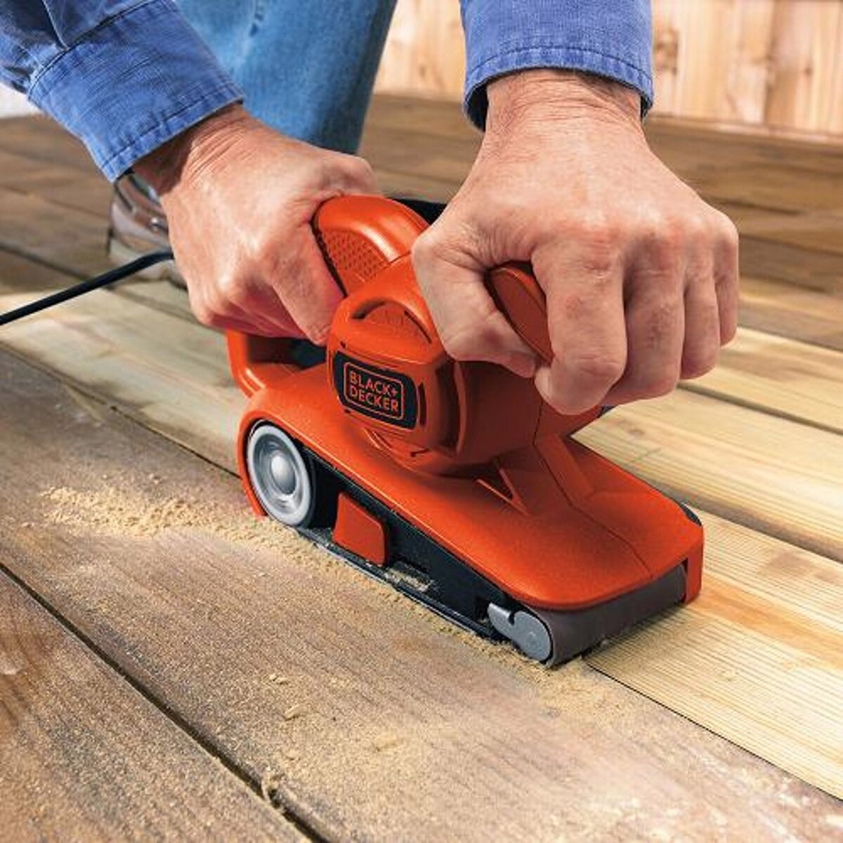 Ленточная шлифмашина Black+Decker ka86