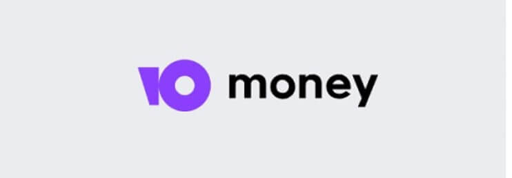 В создание логотипа вложили особый смысл и отсылку к технологической ДНК Сбербанка  I и O — Input / Output. О бинарном коде напоминают единица и ноль