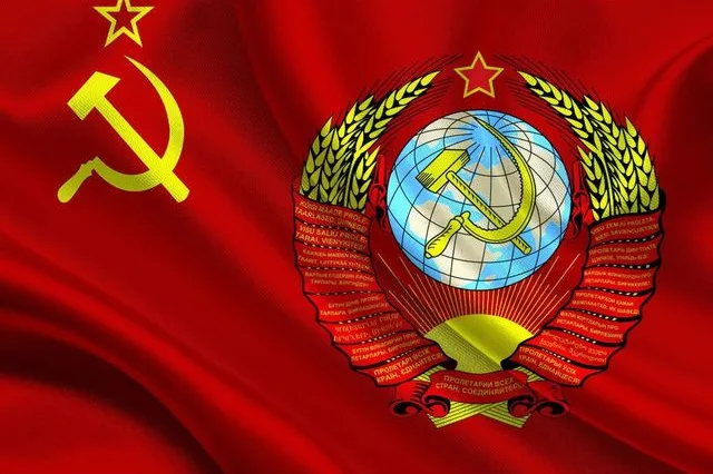 Простая онлайн-контрольная на знание Советского Союза. Под силу тем, кто родился в Советском Союзе или хорошо учился в школе.