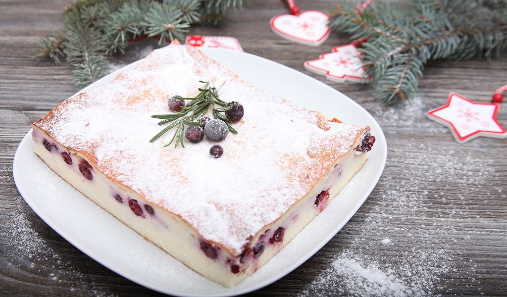 Для канала С.пудовъ:  Вкусный простой рецепт творожной запеканки  с ягодами и без манки "как в садике" на самоподнимающейся муке с сахарной пудрой