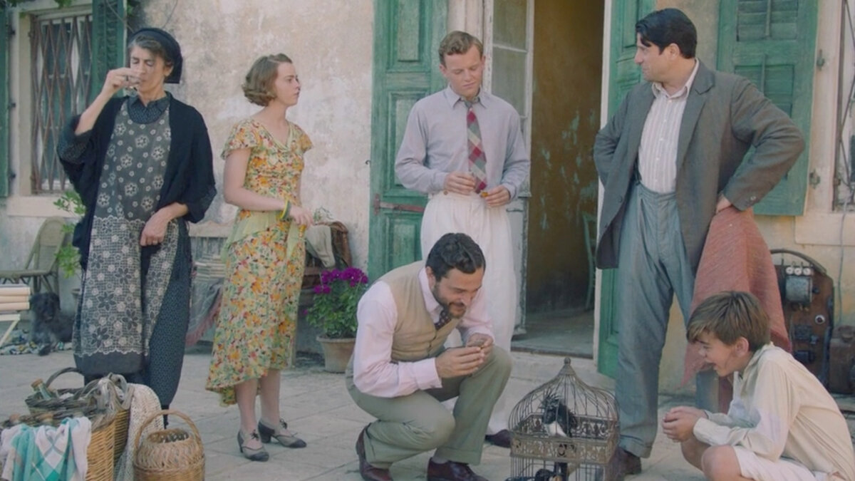 кадр из сериала Durrells