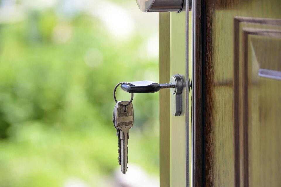 Медикам продлили льготную ставку по ипотеке от 6,9%