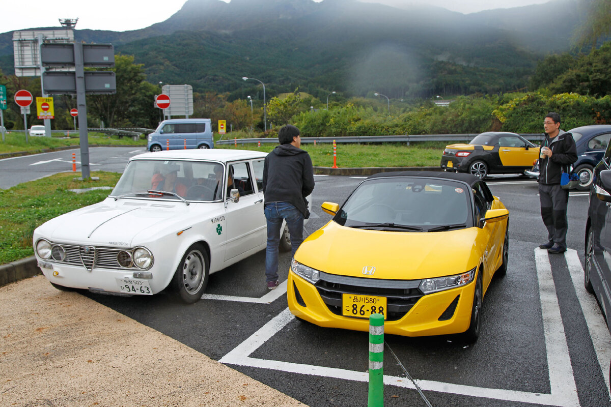 Japanese gang photos with cars