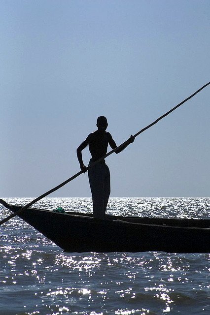 Лодочник на озере Виктория. wikiway.com