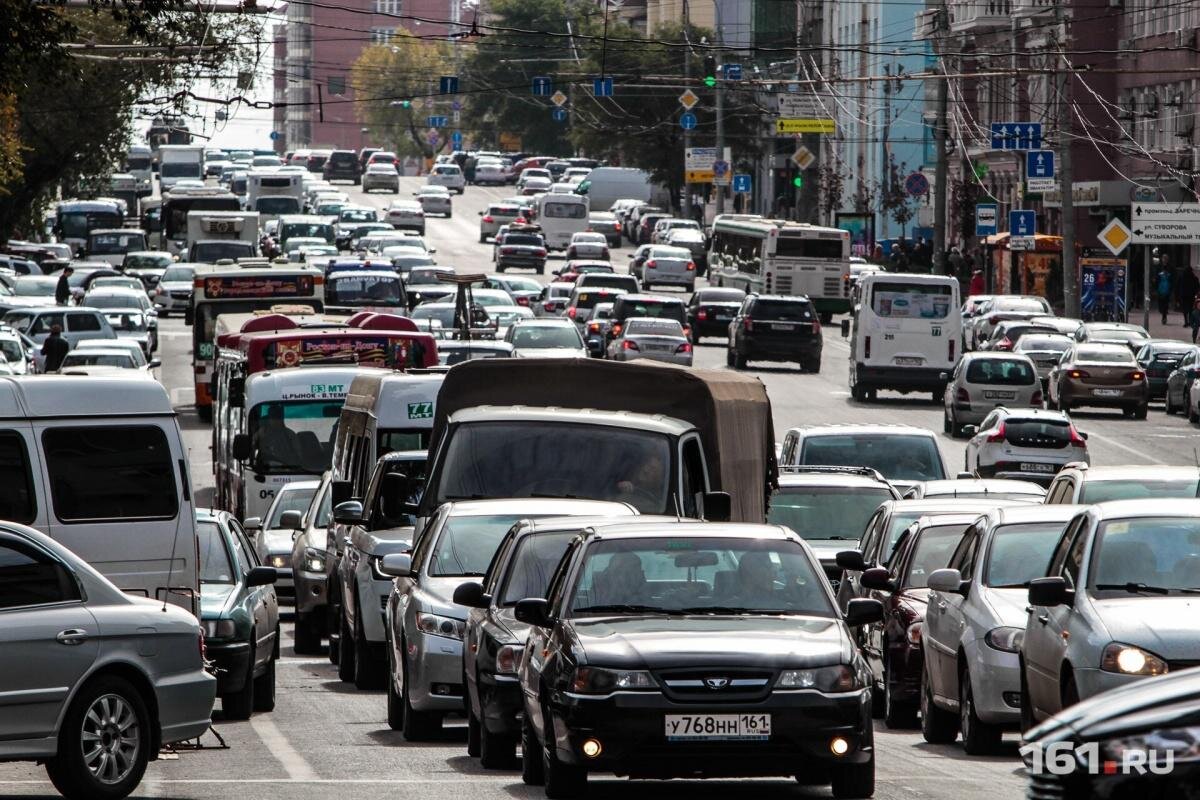 Знакомая картина? Фото с просторов интернета