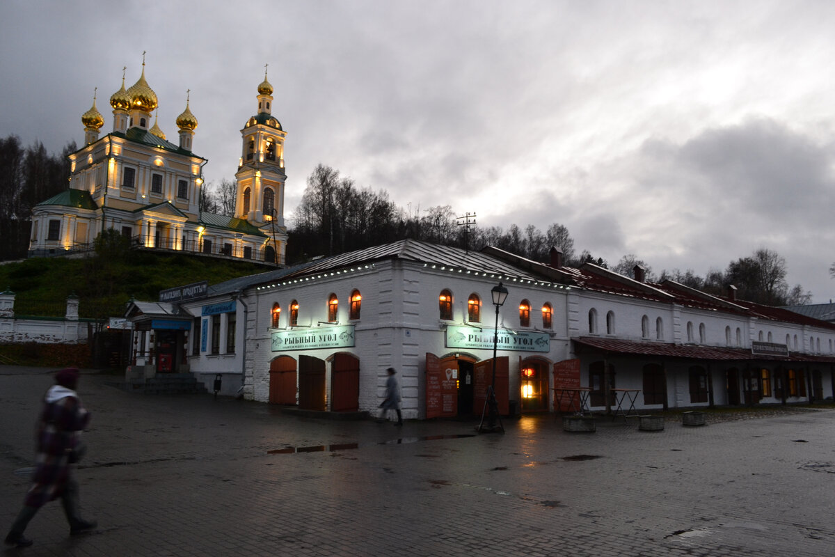 Плес палех. Плесский угол. Рыбный угол Плес.