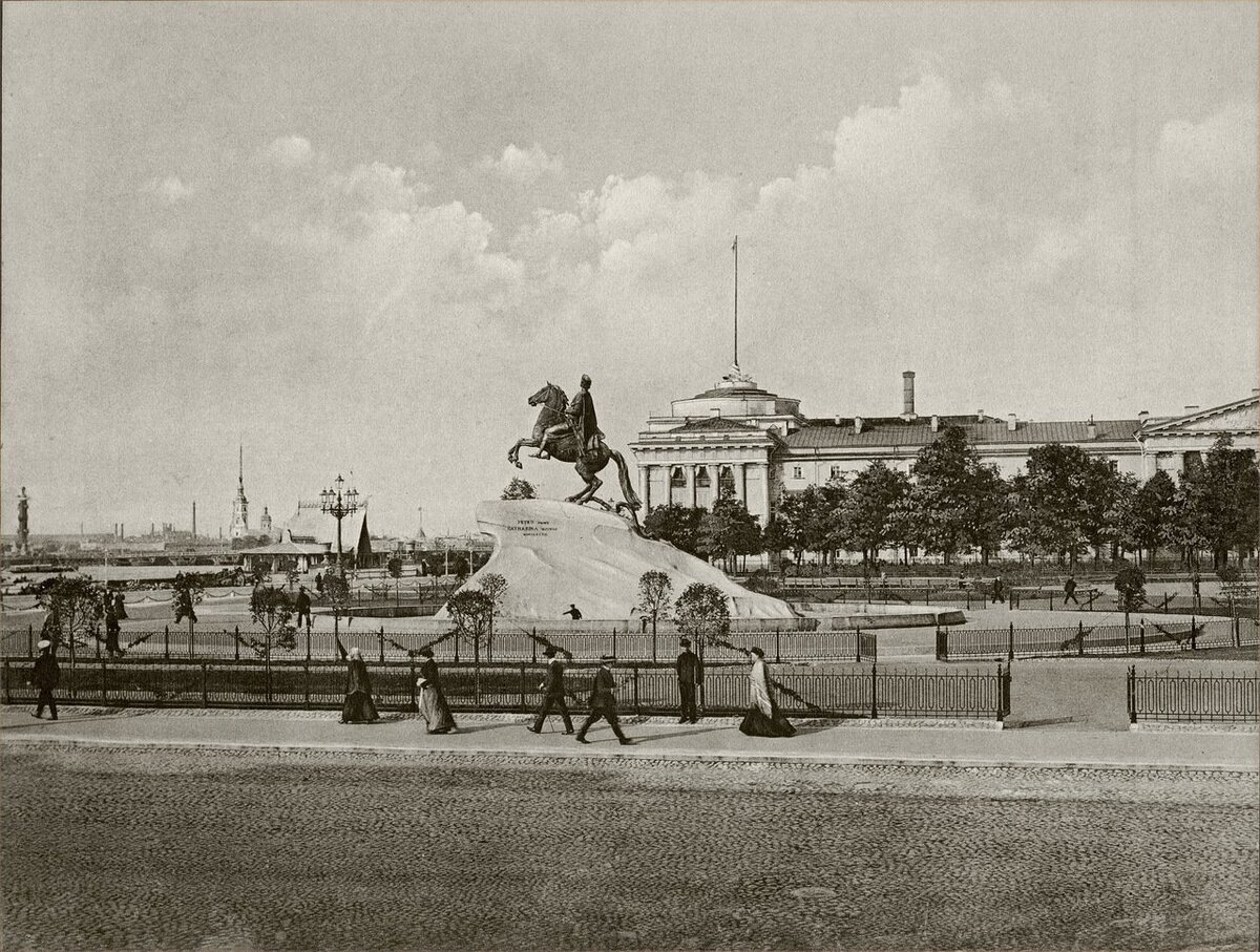 Памятник Петру Великому (Медный всадник)