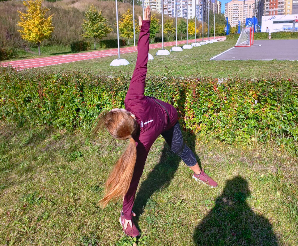 Одно из двух моих упражнений на талию