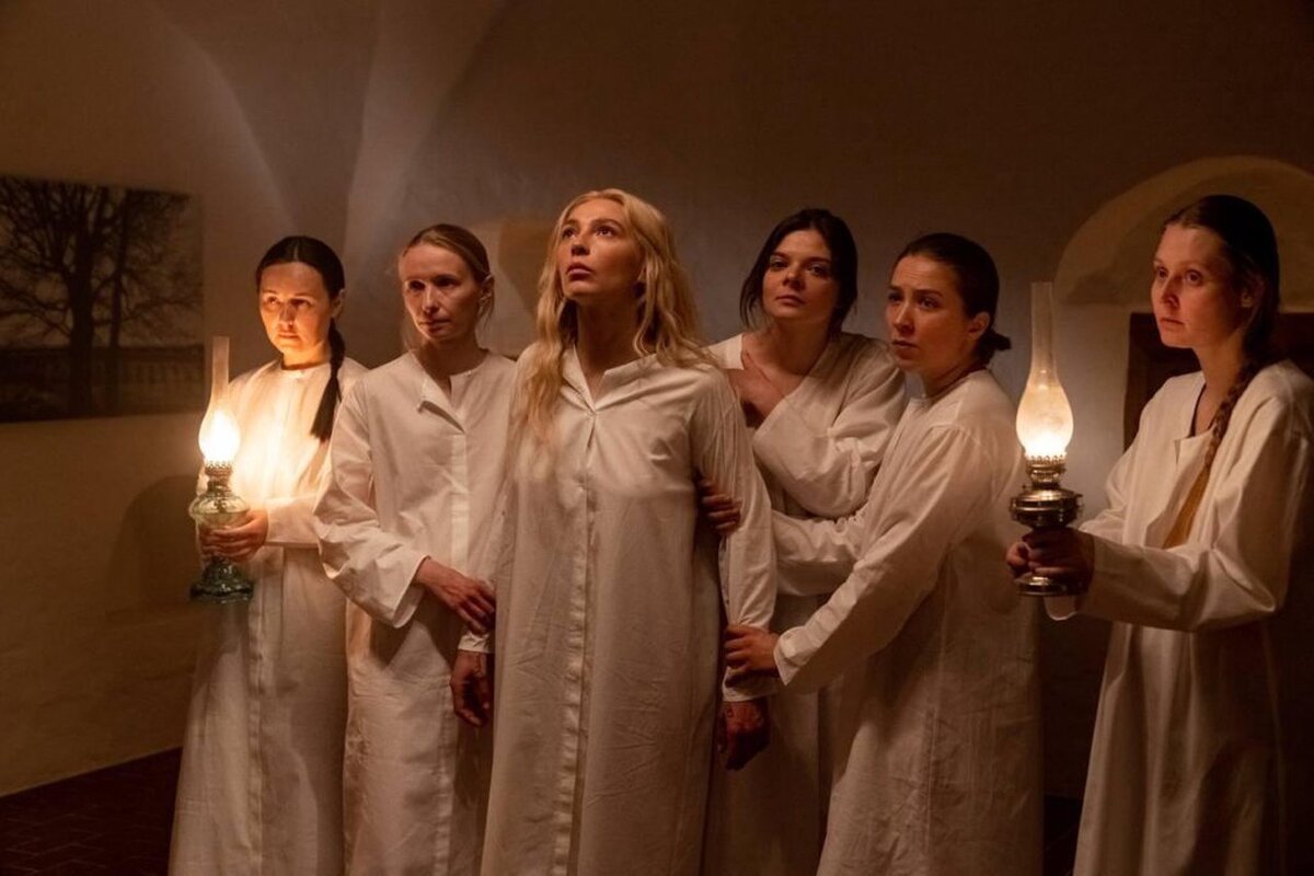 Кадр из сериала «Монастырь»