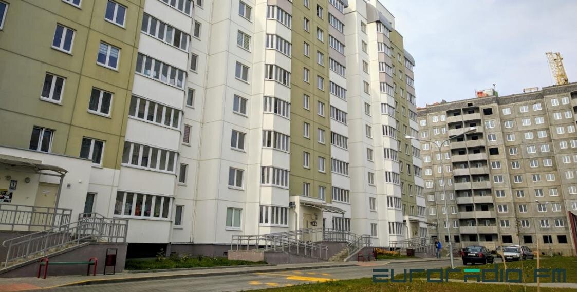 Дом, где 1 октября произошла стрельба. Фото: Роман Протасевич