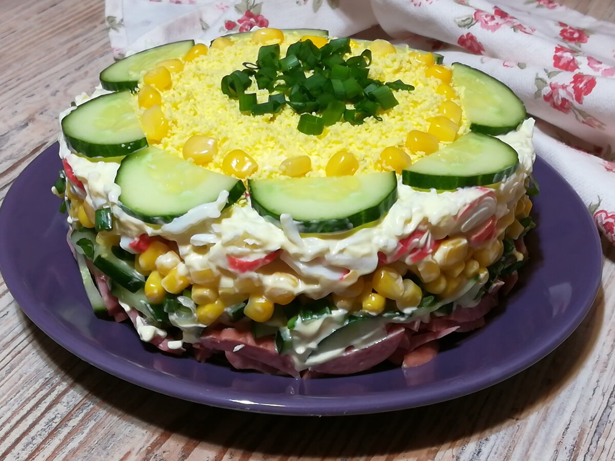 Вкусные легкие салатики на день рождения рецепты с фото и простые
