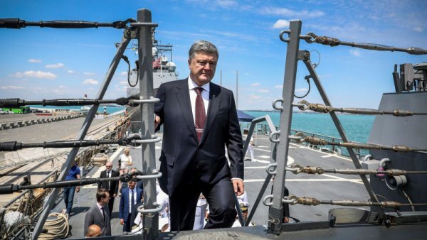  Источник: facebook.com - Петро Порошенко
