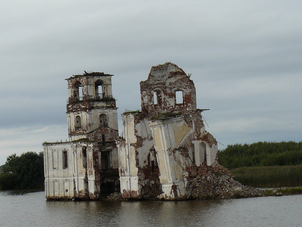 Рыбинское водохранилище деревня