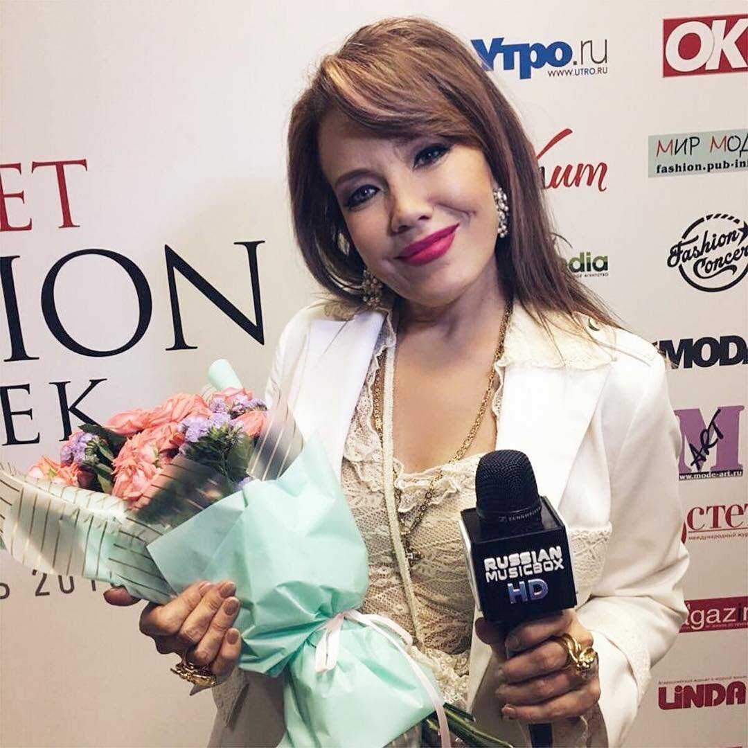 instagram aziza_info