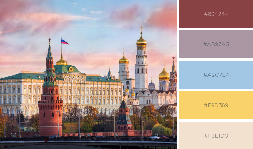 Московский кремль (построен в 1482 году взамен белокаменного)