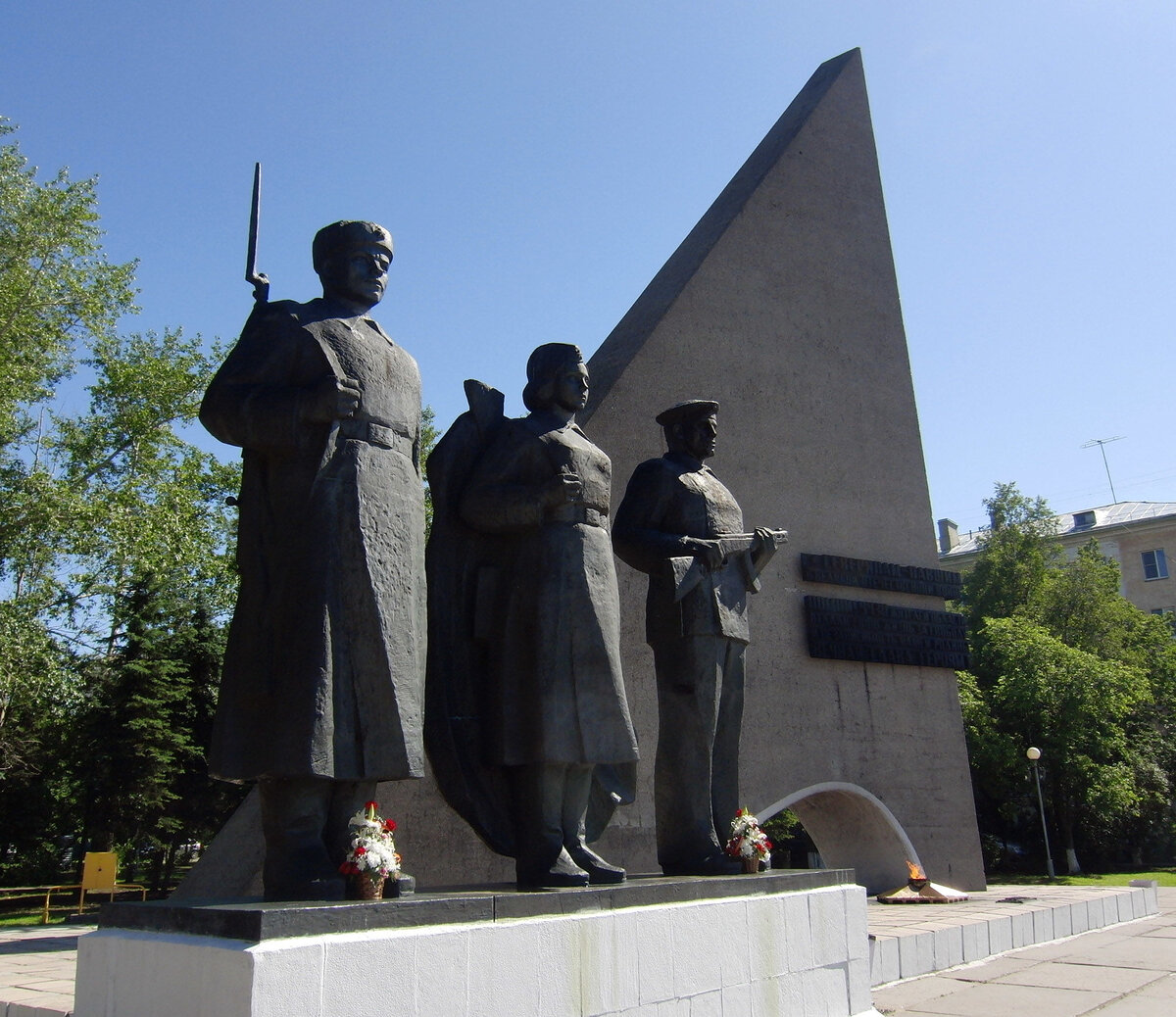 Памятники победы в великой отечественной войне фото