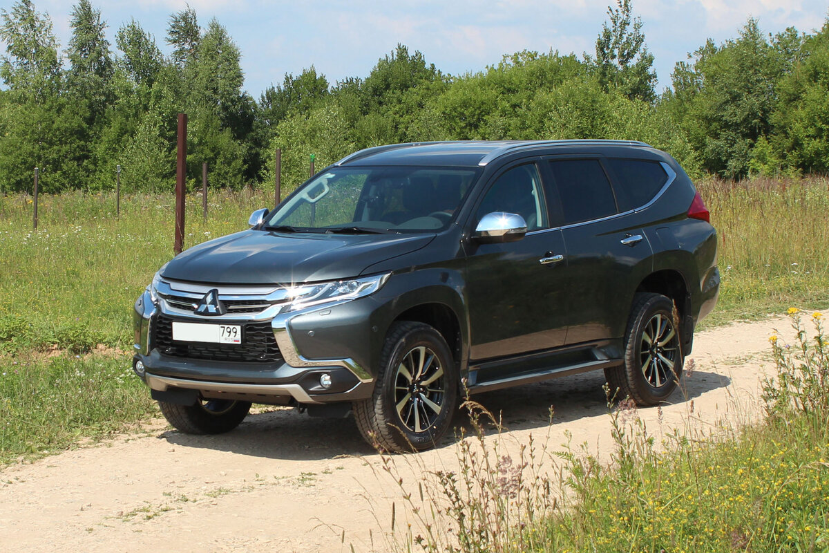 Mitsubishi Pajero Sport