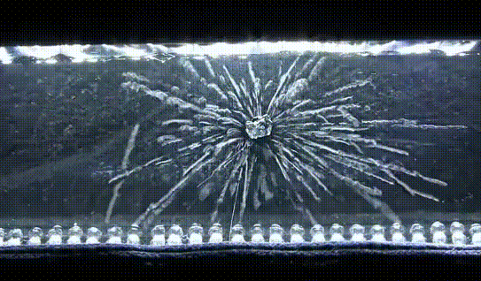 А так выглядит радиация от урана