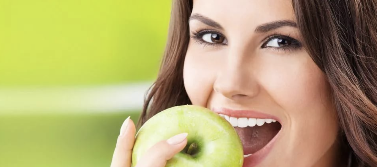 Белоснежные зубки - залог красивой улыбки!