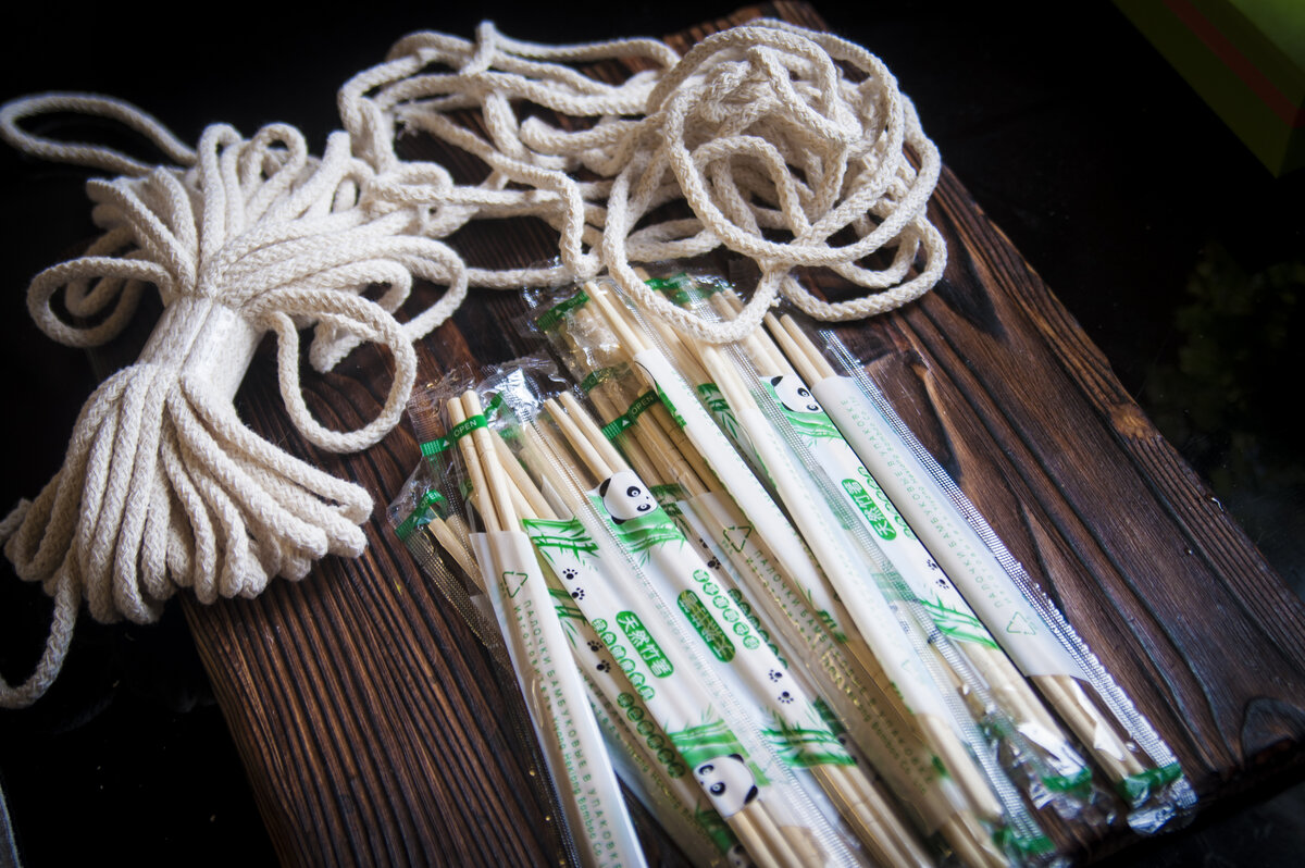 Что сделать из китайских палочек для суши: идеи на фото