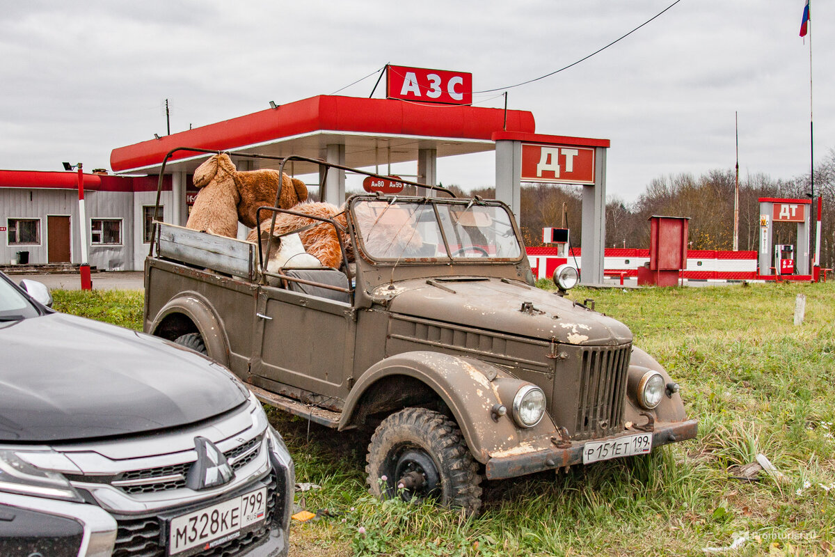 Мужик купил ГАЗ-69 с консервации и выставил его как рекламу. Результат прекрасный ???