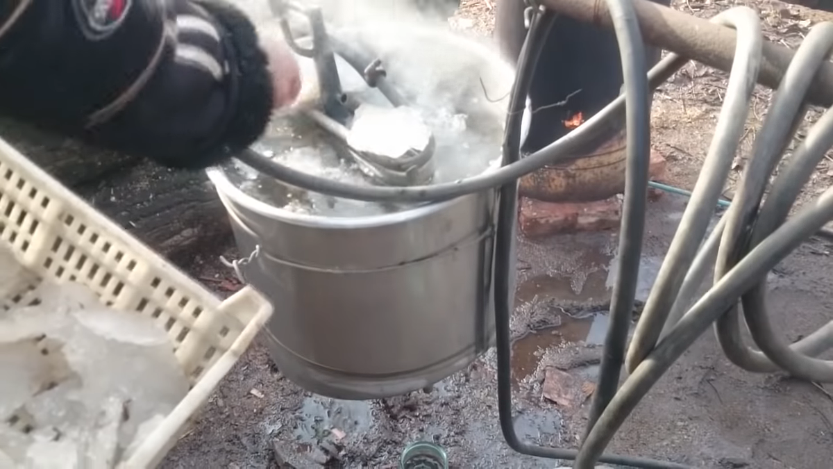 Охлаждение льдом и водой