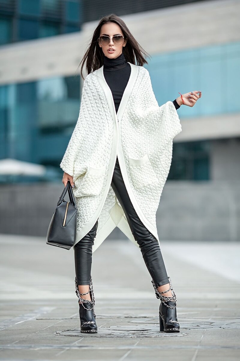 КАРДИГАН " ЛЕТУЧАЯ МЫШЬ" ОЧЕНЬ МОДНЫЙ В ЭТОМ СЕЗОНЕ.