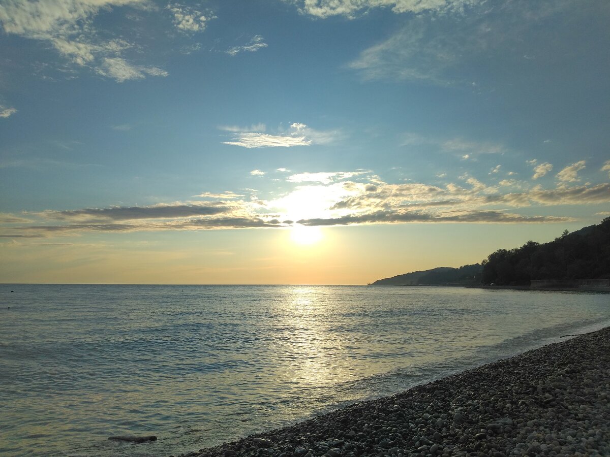 Про сочи море. Черное море Кудепста. Кудепста пляж. Вид с моря на Кудепсту. Кудепста пер. тихий вид на море.