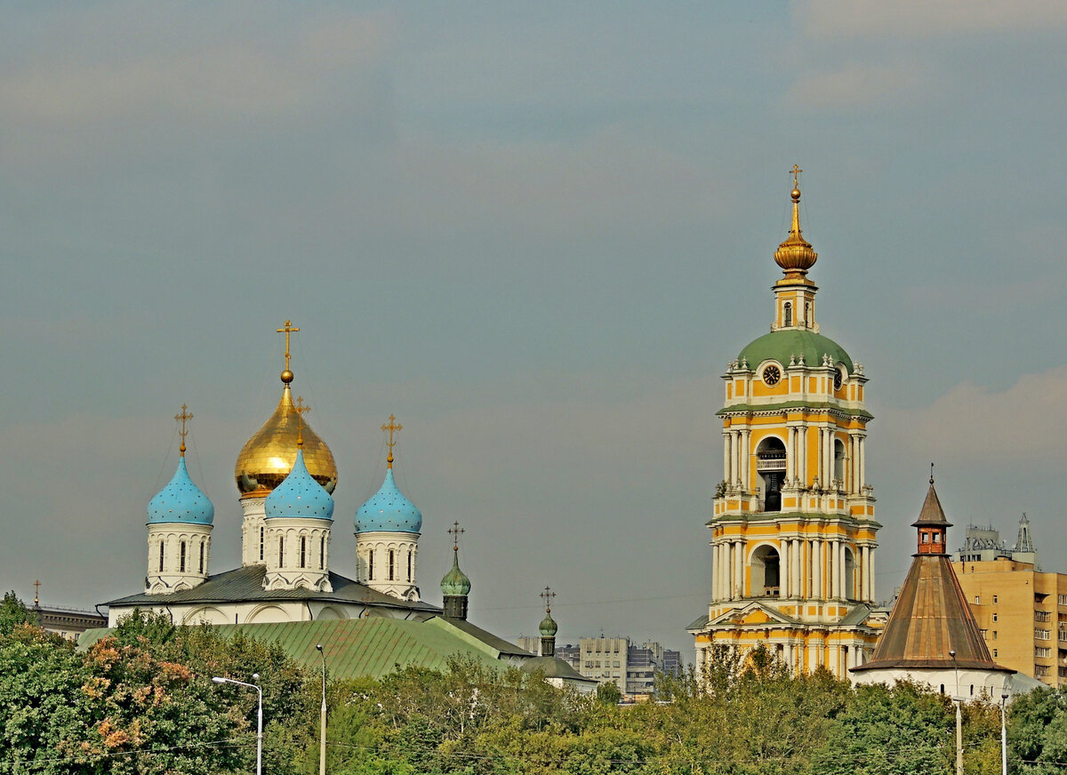 Новоспасский монастырь в москве фото