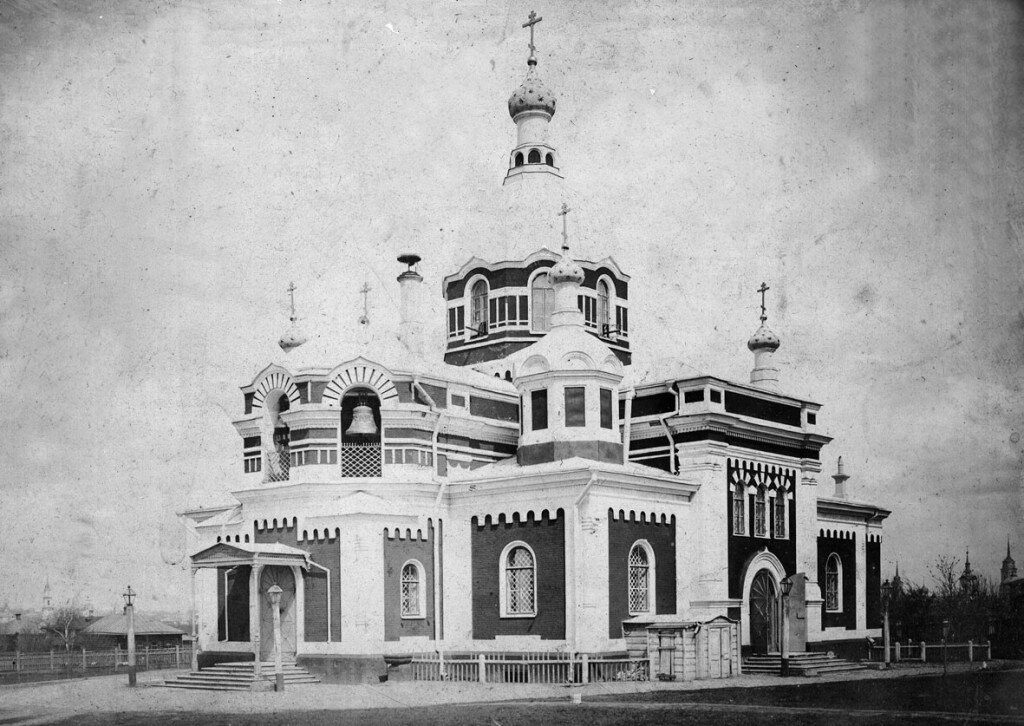 Архивное фото. Храм в начале 20 века