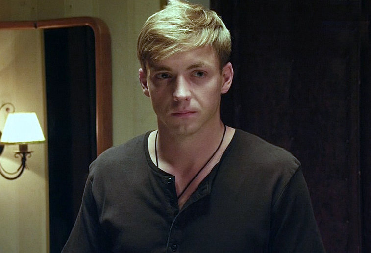 кадр из фильма «С чистого листа»