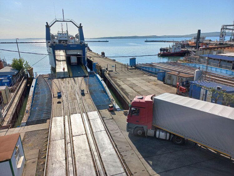 Фото: yutu.customs.gov.ru