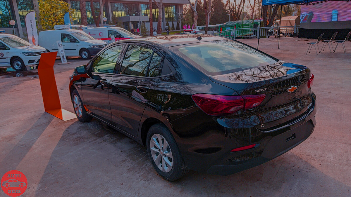 Мы стараемся делать качественные фотографии, можешь оценить это поставив лайк.