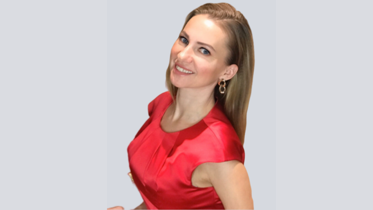 На фото автор Дзен-канала, Ирина Князева (карьерный консультант по поиску работы и карьерным переходам)