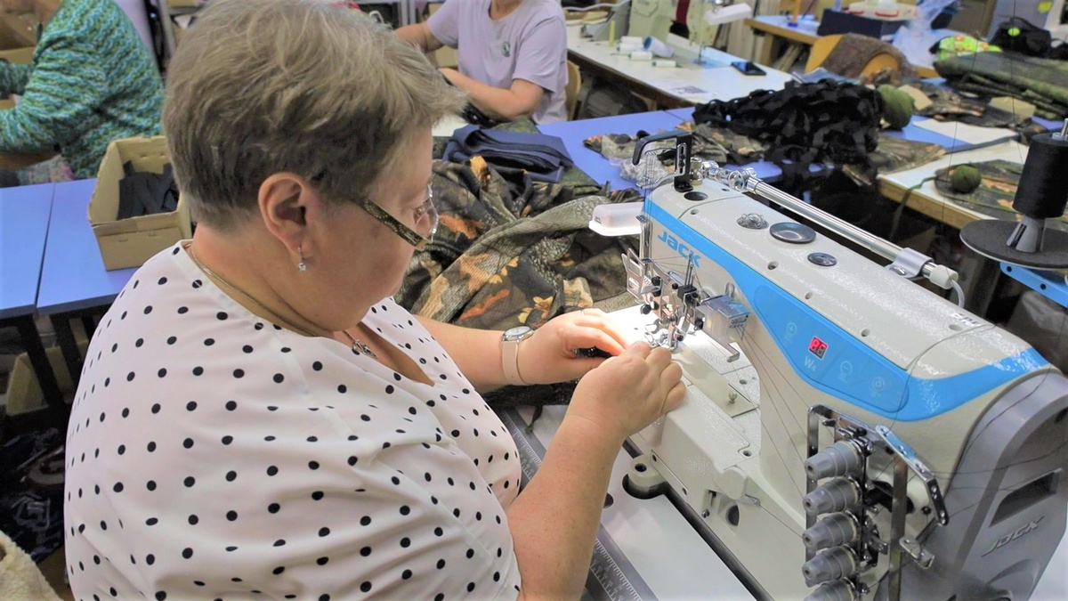    Волонтёры из Югорска ускорят производство тактических носилок для бойцов СВО