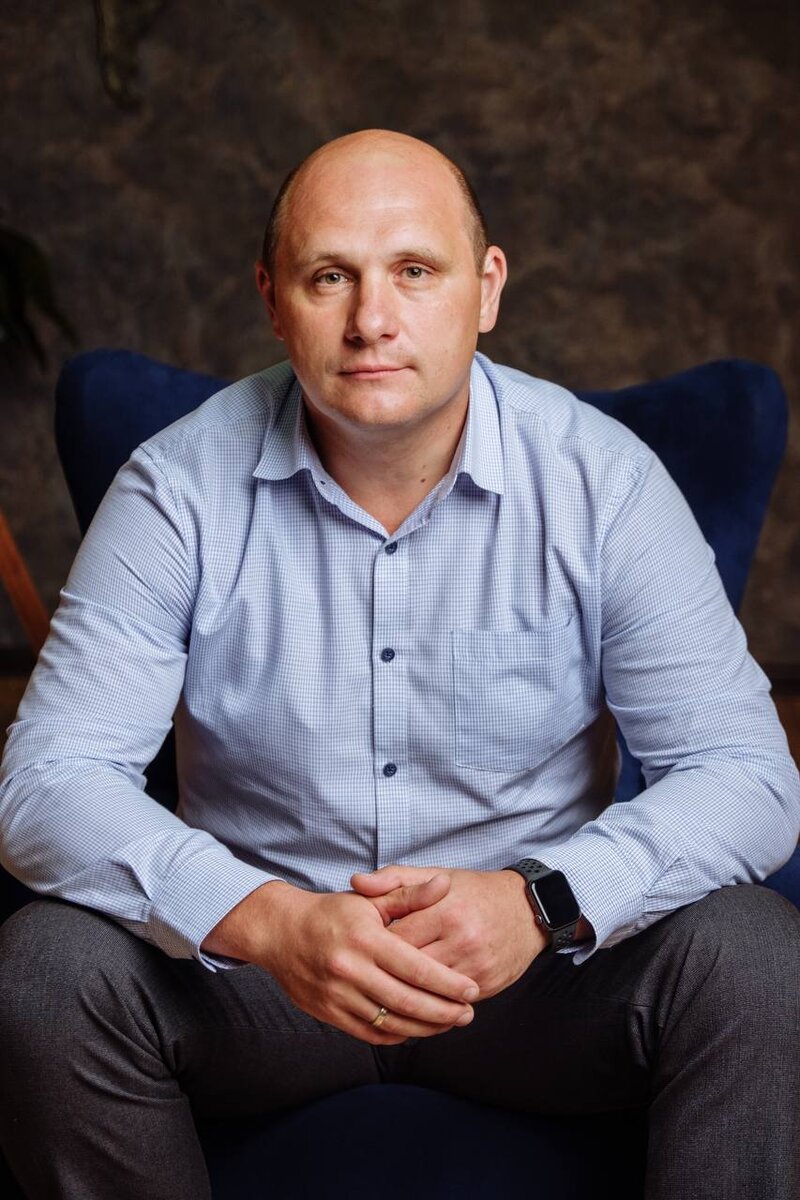 Игорь Ерёмкин вскоре понял, какая именно помощь нужна ребятам из детских домов. Фото из личного архива героя