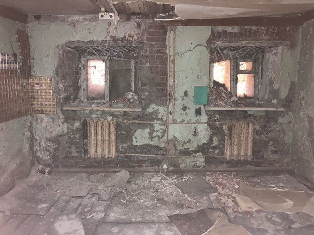    Дом Бехтерева исключили из Фонда капремонта перед юбилеем города. Фото